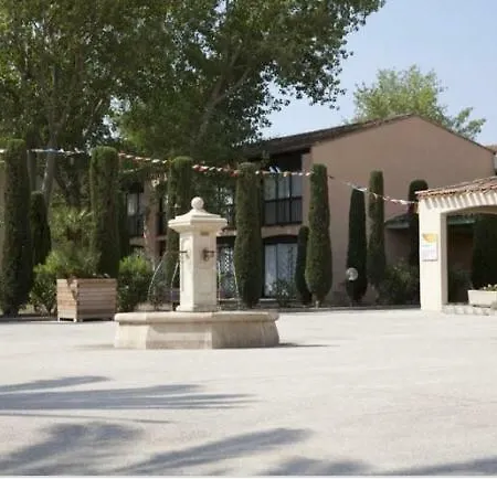 Village 7 En De En Camargue *